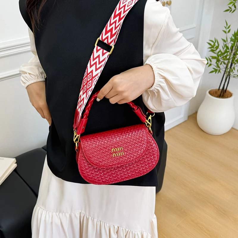 Luxury Women High End Leather  - Luxury Lifestyle Handbags のレビューと価格