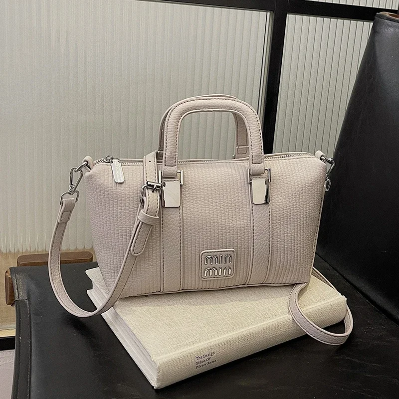 Women Luxury Elegant Leather F - Luxury Lifestyle Handbags のレビューと価格