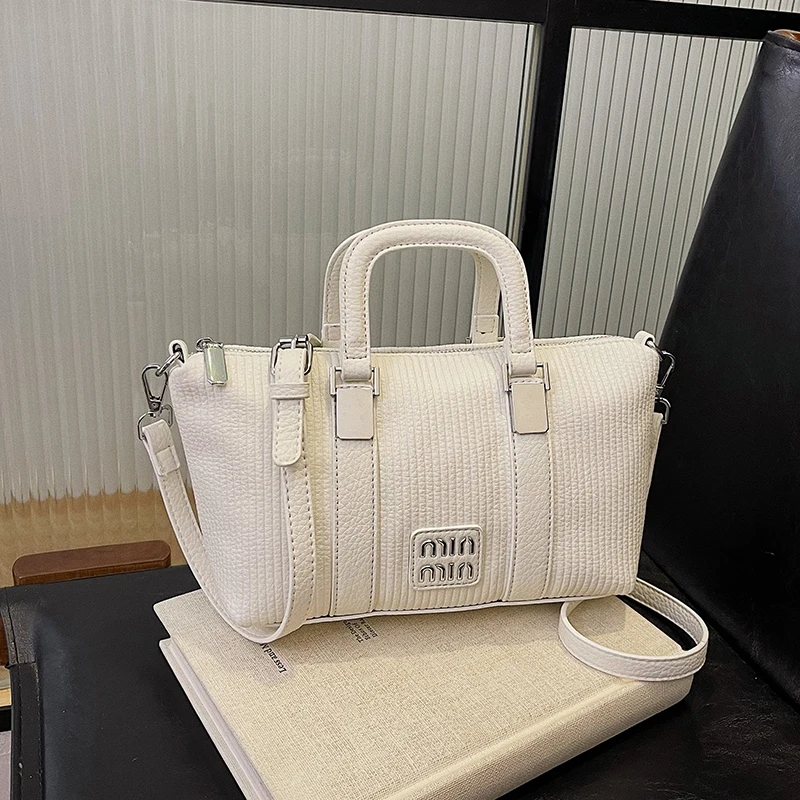 Women Luxury Elegant Leather F - Luxury Lifestyle Handbags のレビューと価格