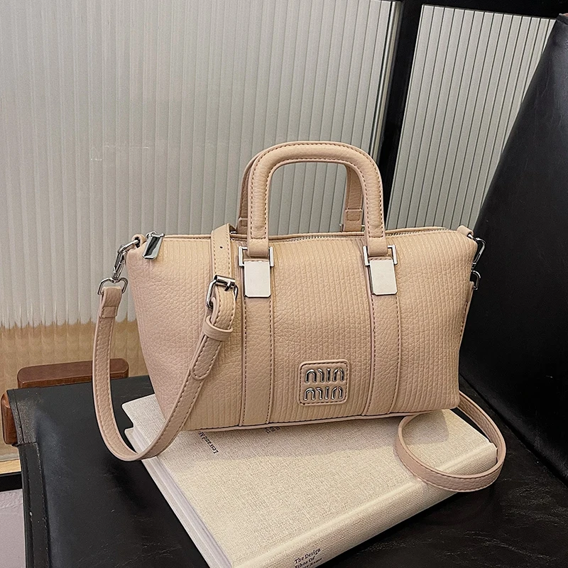 Women Luxury Elegant Leather F - Luxury Lifestyle Handbags のレビューと価格