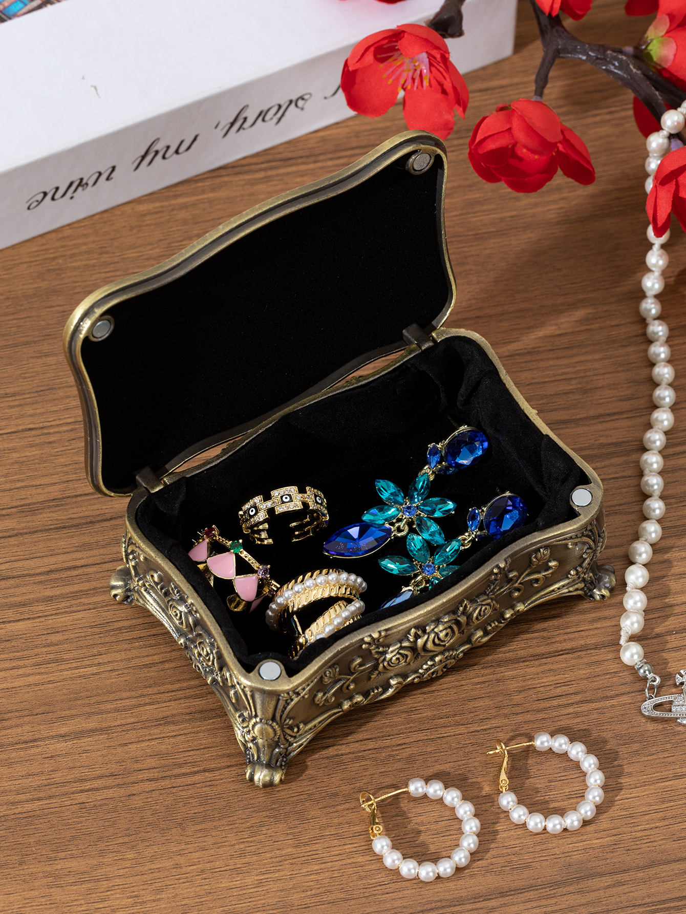 1Pc Vintage European-Style Zin - Luxury Lifestyle Rich のレビューと価格