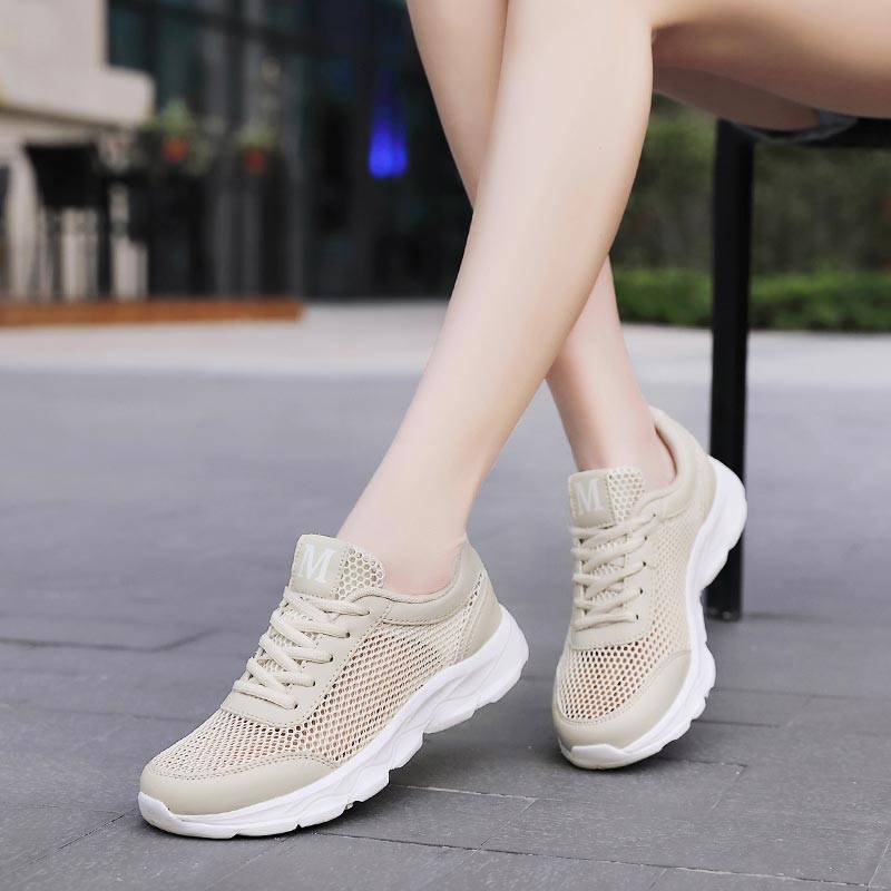 Summer Breathable Sneakers Wom - Luxury Lifestyle House のレビューと価格