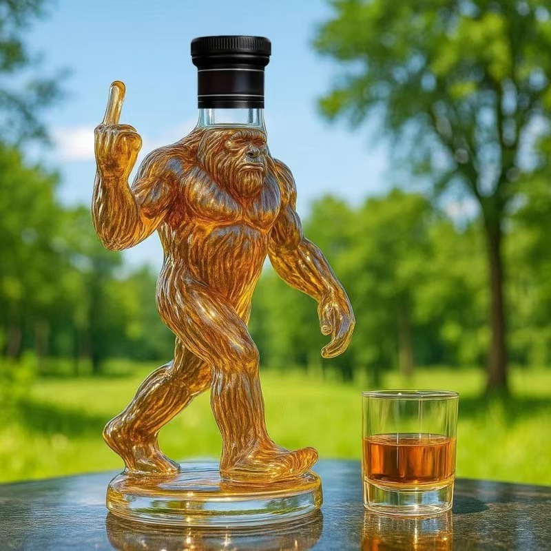 Funny Bigfoot Crown Whiskey De - Glass Decanter Whiskey のレビューと価格