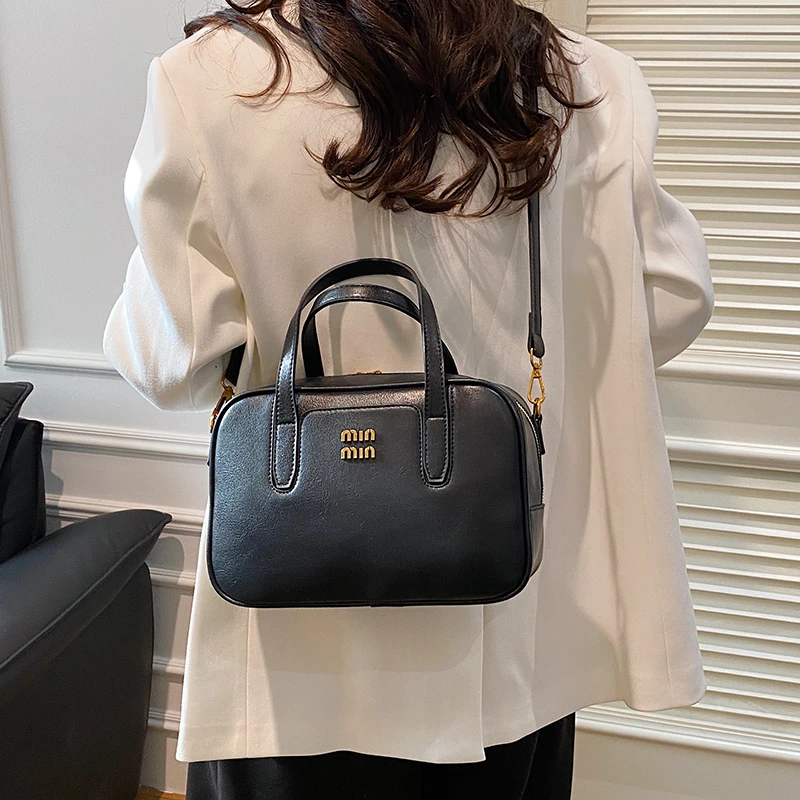 Elegant Women Luxury Leather D - Luxury Lifestyle Handbags のレビューと価格