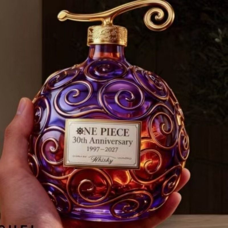 New One Piece 30th Anniversary - Glass Decanter Whiskey のレビューと価格
