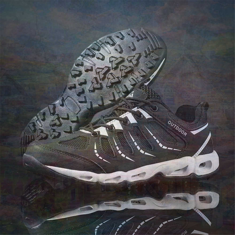 Sumer Round Tip Silver Sneaker - Luxury Lifestyle Of Celebrities のレビューと価格