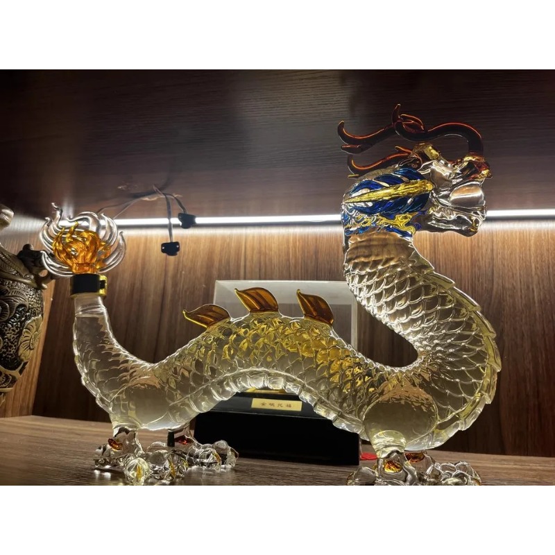 Dragon shaped Chinese Zodiac w - Glass Decanter Whiskey のレビューと価格