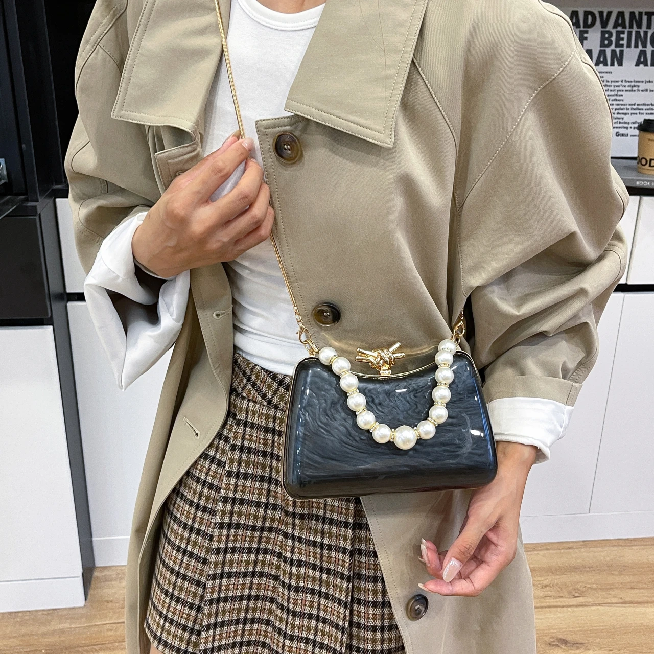 Women Luxury High End Leather  - Luxury Lifestyle Handbags のレビューと価格