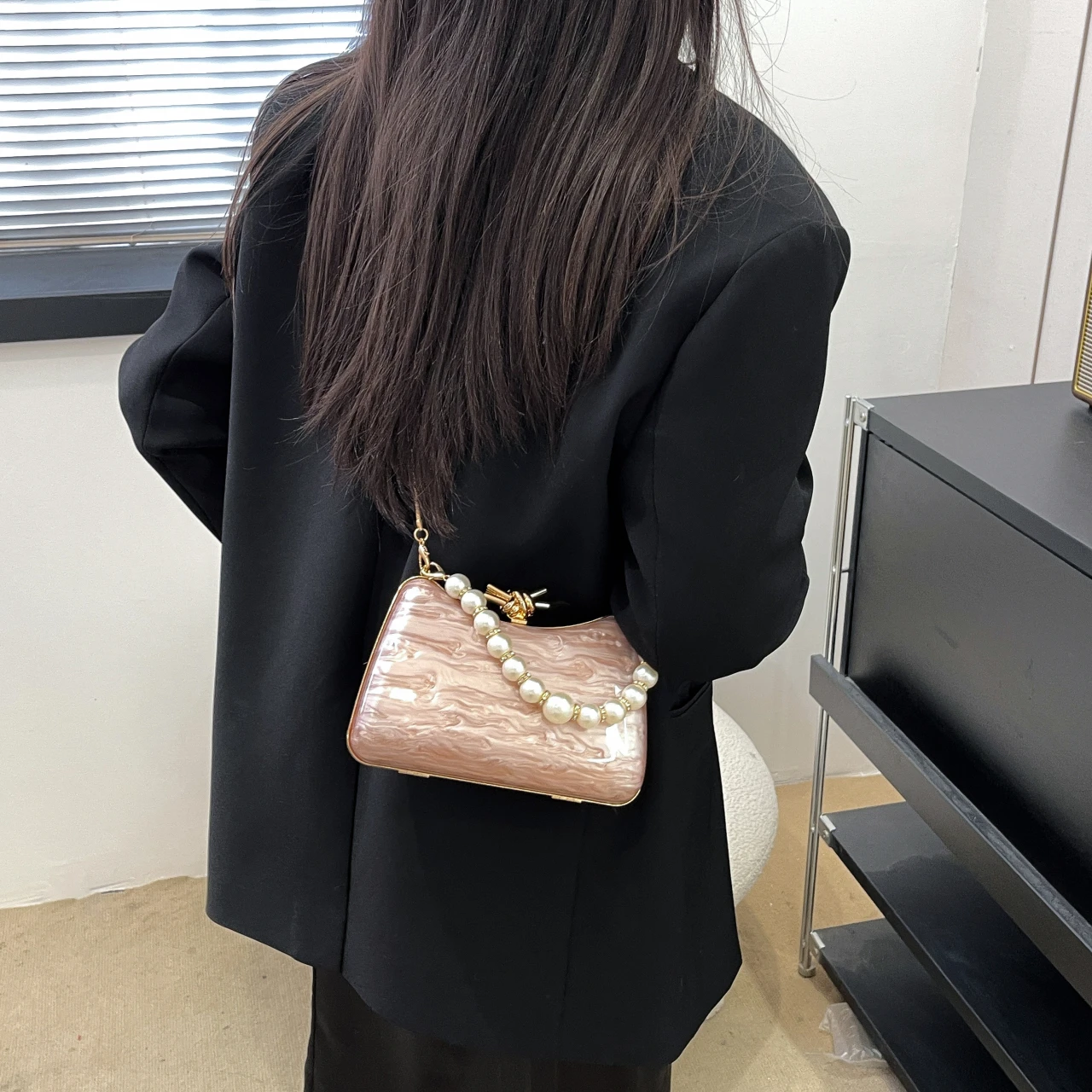 Women Luxury High End Leather  - Luxury Lifestyle Handbags のレビューと価格